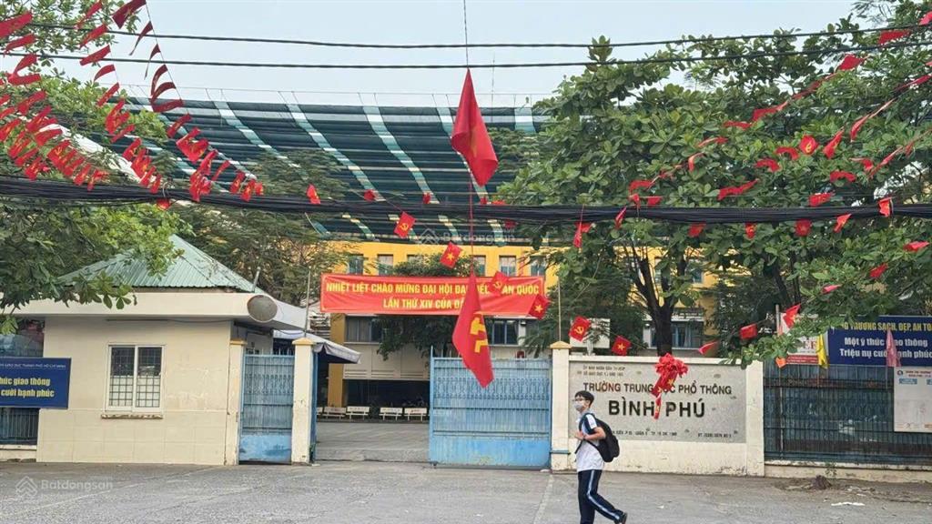 Mặt tiền bình phú q6 view công viên, 48m2, 4 tầng, đường 16m, giá 7.9 tỷ bớt lộc