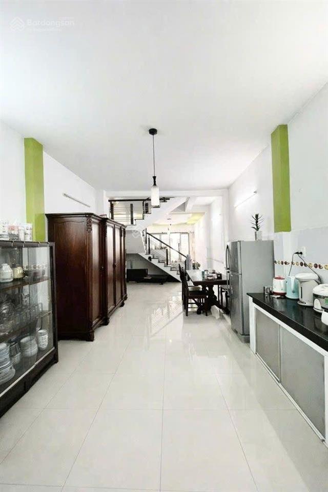 Ngay tên lửa, bình tân, 80m2, 2 tầng, đường 8m thông, giáp bà hom quận 6, 7ty590