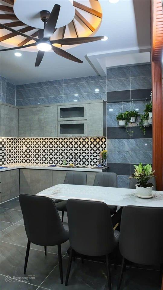 Hương lộ 3, sát aeon tân phú, 4.2x12m, 5pn, 4 tầng, hxh nhựa tránh nhau
