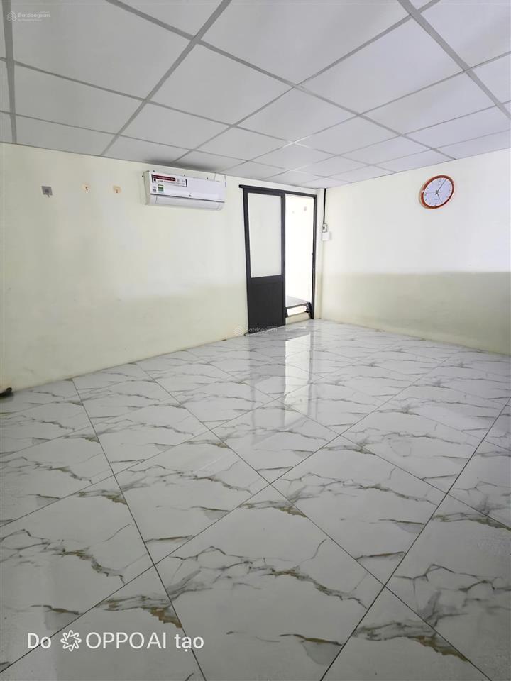 Hương lộ 2, bình trị đông, gần bệnh viện bình tân, ngang 4.5x20m, 2pn, hx tải 6m, ô tô ngủ nhà