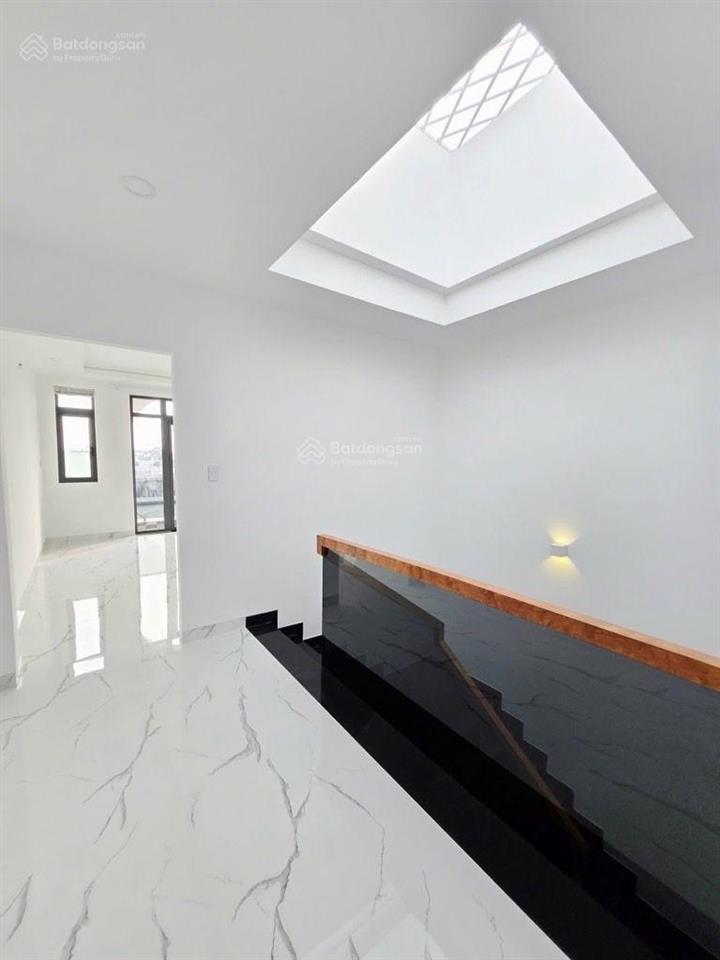 413 lê văn quới ngay ngã tư bốn xã, bình tân, 5 tầng, hẻm xe hơi, sát mặt tiền đường 8ty75