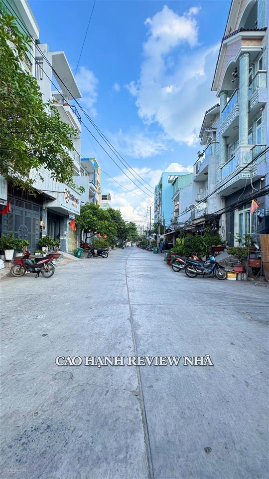 Bán nhà hẻm xe hơi tránh bùi tư toàn, an lạc  bình tân  giáp võ văn kiệt  4 tầng giá 7,7 tỷ