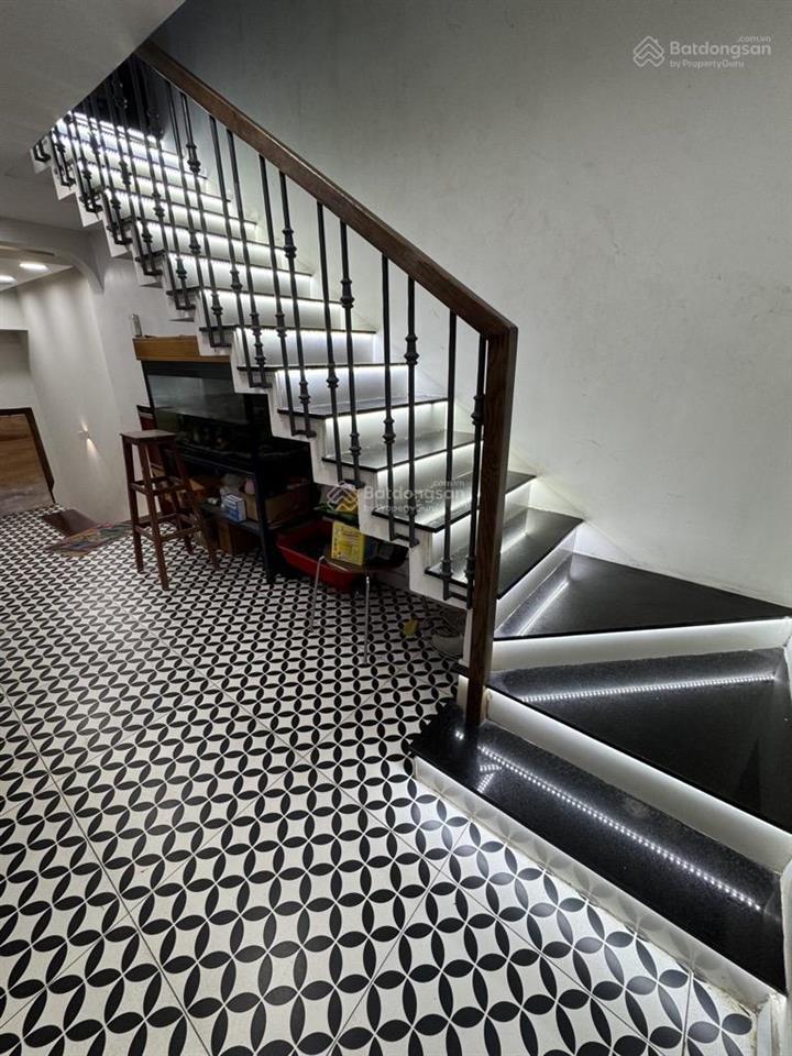 Bán nhà hương lộ 2, bình trị đông, bình tân ngang 5m nhà mới 5 tầng hẻm 8m thông lê văn quới