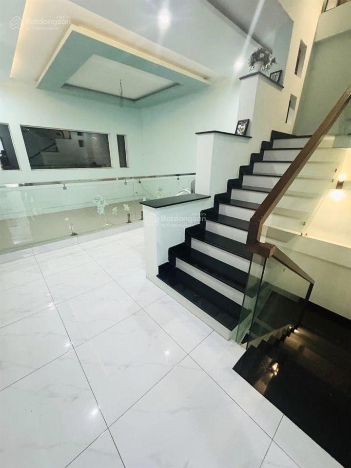 Bán nhà mặt tiền đường dương tự quán gần bến xe miền tây 5x19m 4 tầng kiên cố hơn 9 tỷ