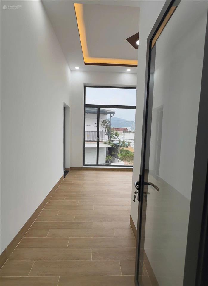 Siêu phẩm lộc lá đầu năm chủ mở bán lấy may!
thị trấn diên khánh khánh hòa. dt đất 72m2