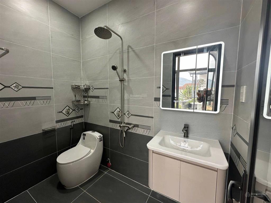 Siêu phẩm lộc lá đầu năm chủ mở bán lấy may!
thị trấn diên khánh khánh hòa. dt đất 72m2