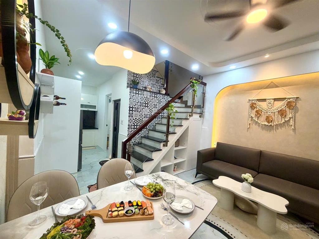 Chính chủ  5 tỷ sở hữu ngôi nhà xanh đẹp 3 phòng ngủ  đất ở đô thị hxh thống nhất