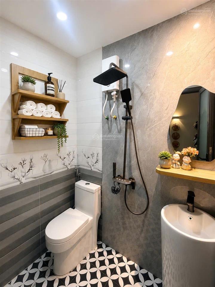 Chính chủ  5 tỷ sở hữu ngôi nhà xanh đẹp 3 phòng ngủ  đất ở đô thị hxh thống nhất
