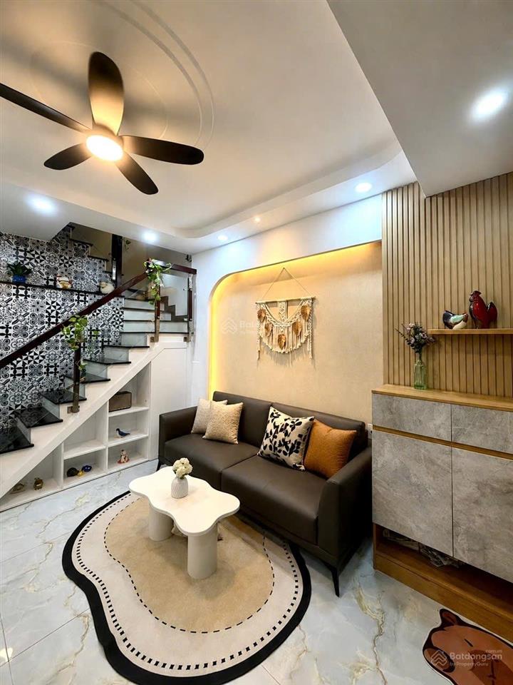 Chính chủ  5 tỷ sở hữu ngôi nhà xanh đẹp 3 phòng ngủ  đất ở đô thị hxh thống nhất