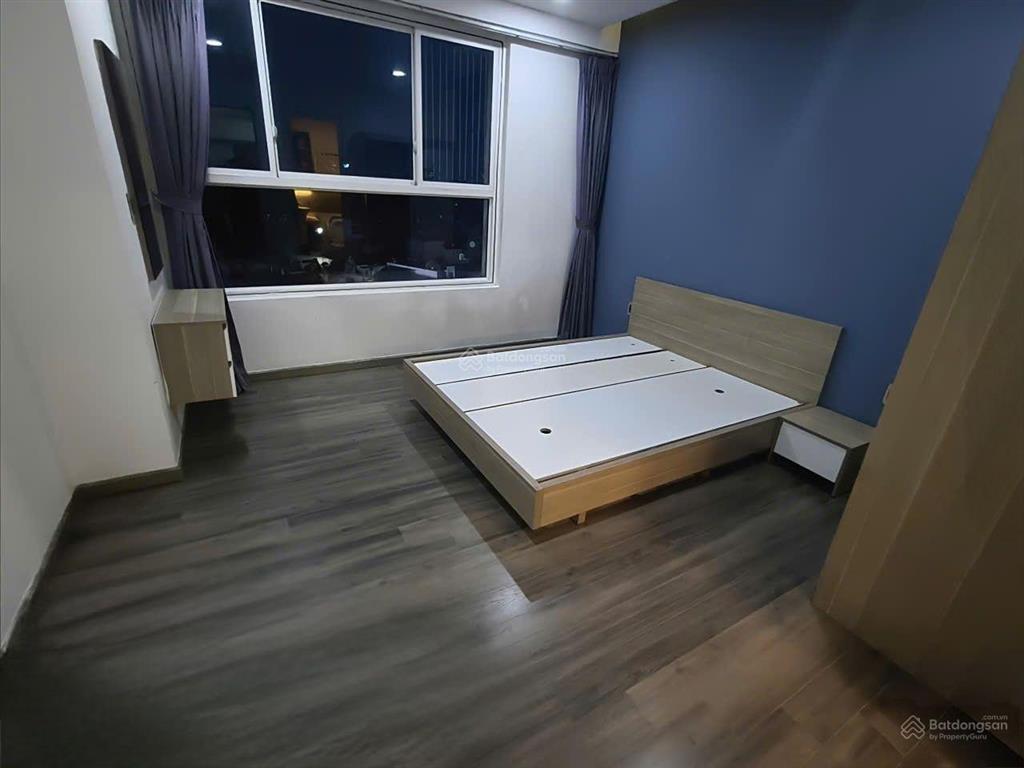 Cần cho thuê chcc orchard parkview.  0833 755 *** call /zalo