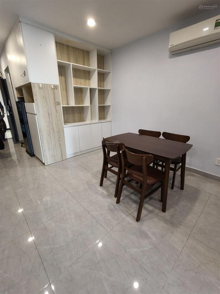 Cần cho thuê chcc orchard park view.  0833 755 *** call /zalo