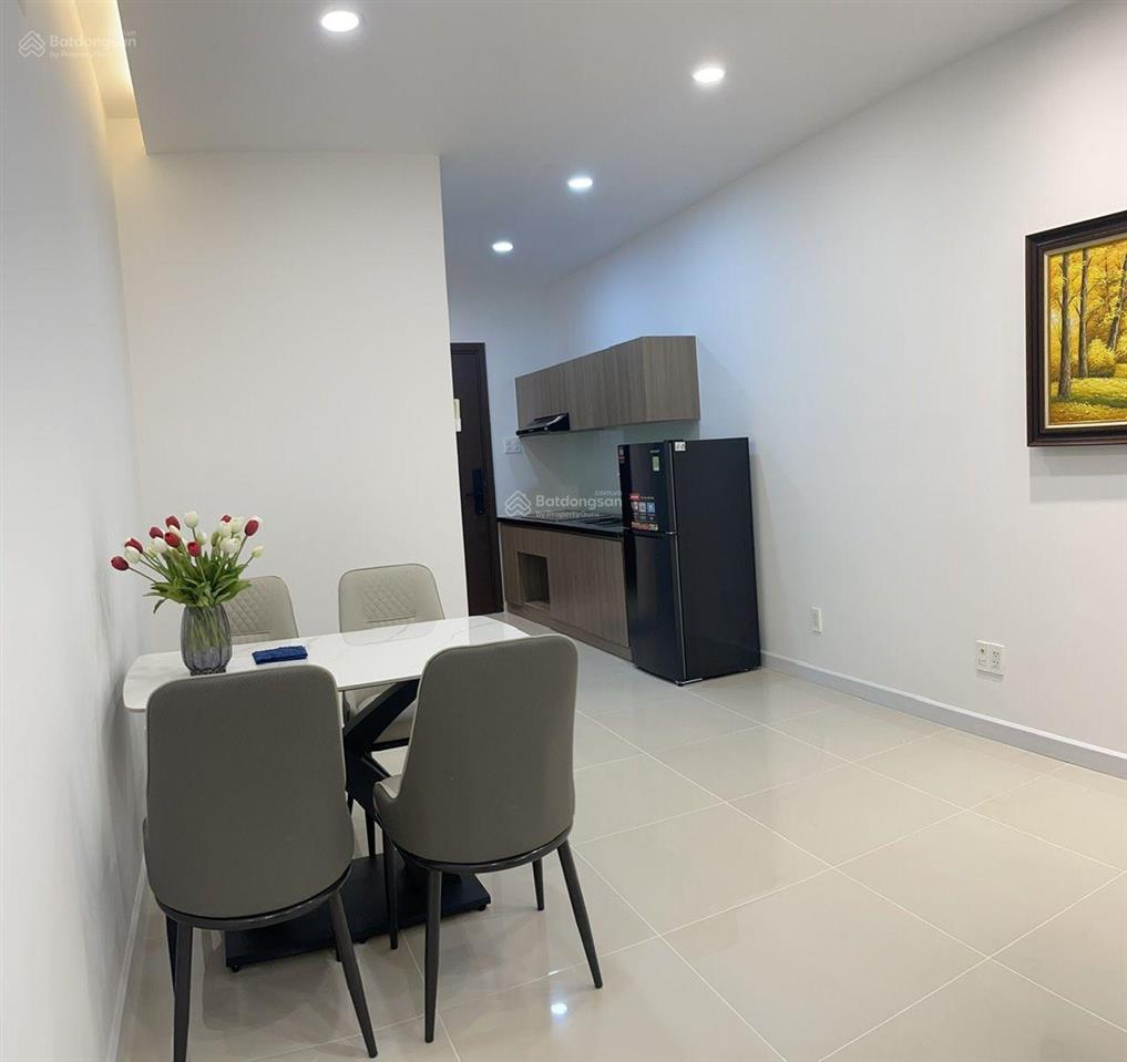 Bán nhanh officetel căn hộ kingston residence.  e 0833 755 ***