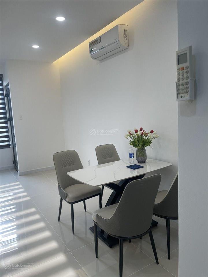 Bán nhanh officetel căn hộ kingston residence.  e 0833 755 ***