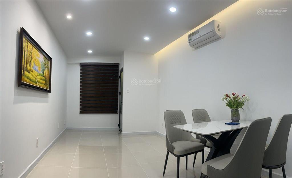 Bán nhanh officetel căn hộ kingston residence.  e 0833 755 ***