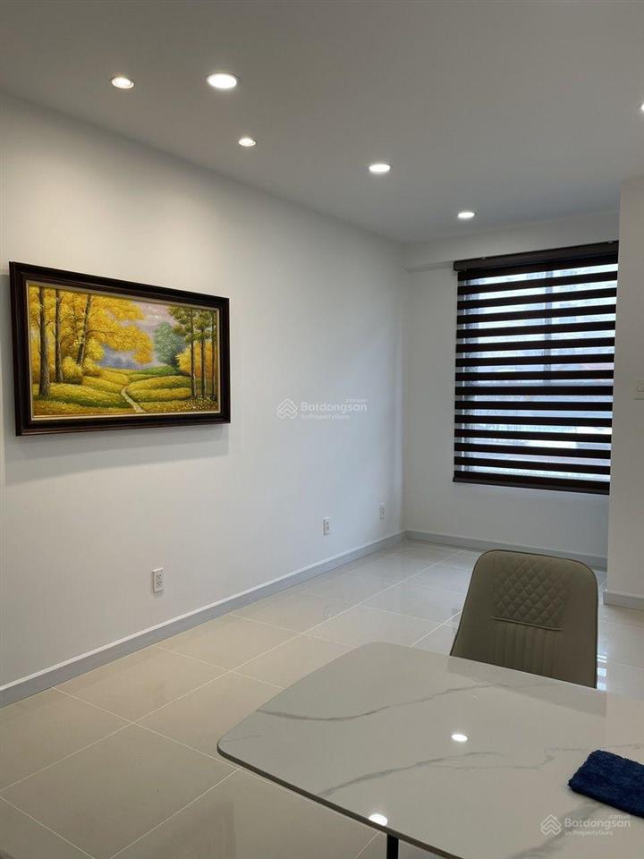 Bán nhanh officetel căn hộ kingston residence.  e 0833 755 ***