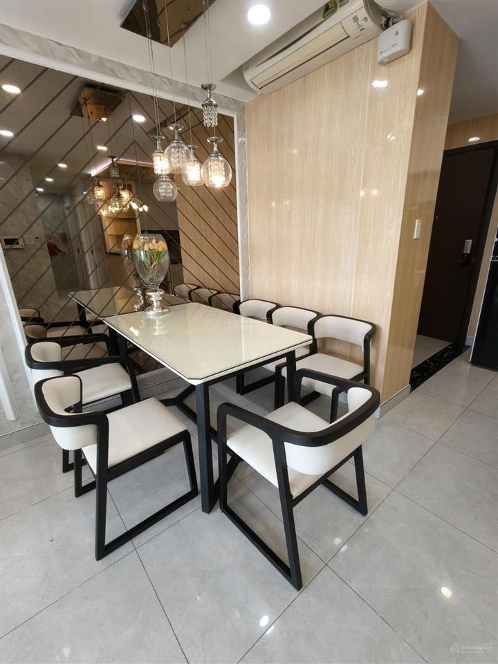 Cần cho thuê nhanh chcc garden gate (novaland).  em 0833 755 *** call/zalo