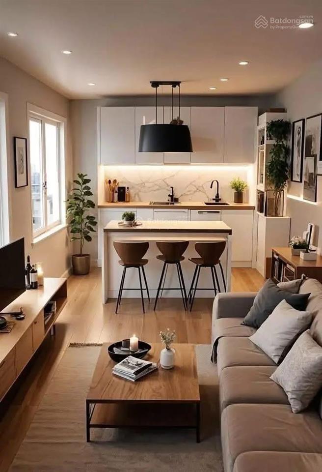 Chủ nhà kẹt tiền bán nhanh chcc kingston residence.  em 0833 755 *** call/zalo