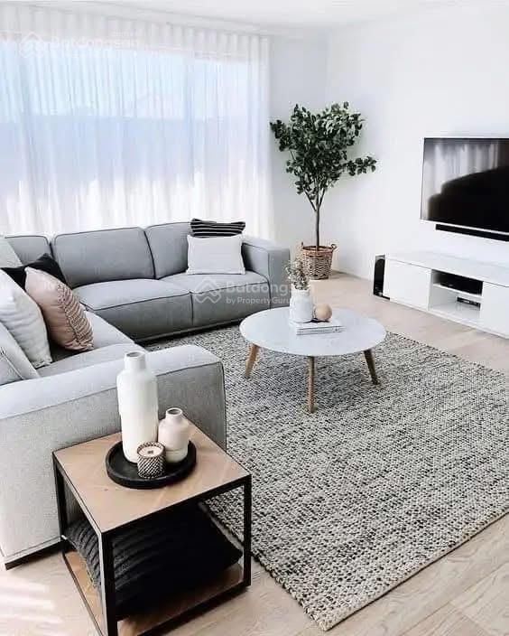 Chủ nhà kẹt tiền bán nhanh chcc kingston residence.  em 0833 755 *** call/zalo