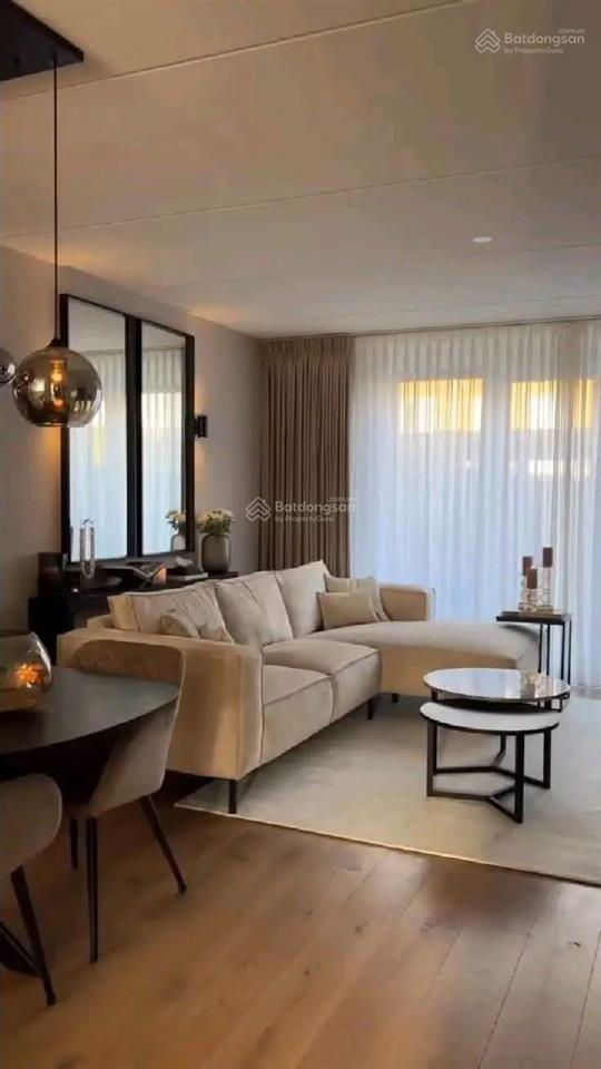 Chủ nhà kẹt tiền bán nhanh chcc kingston residence.  em 0833 755 *** call/zalo