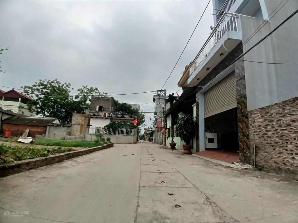 Bán đất tổ 10 quang minh, vị trí bìa làng đẹp khó tìm