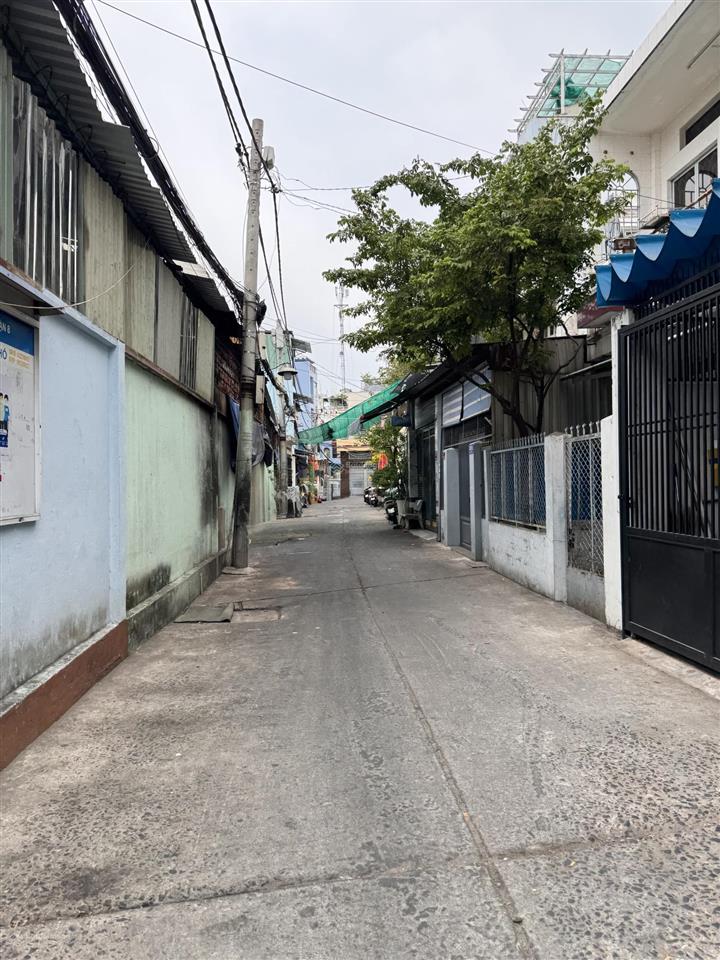 Nhà dương bá trạc quận 8 hẻm xe hơi 6m dt 44m2 3 lầu nhỉnh 5 tỷ