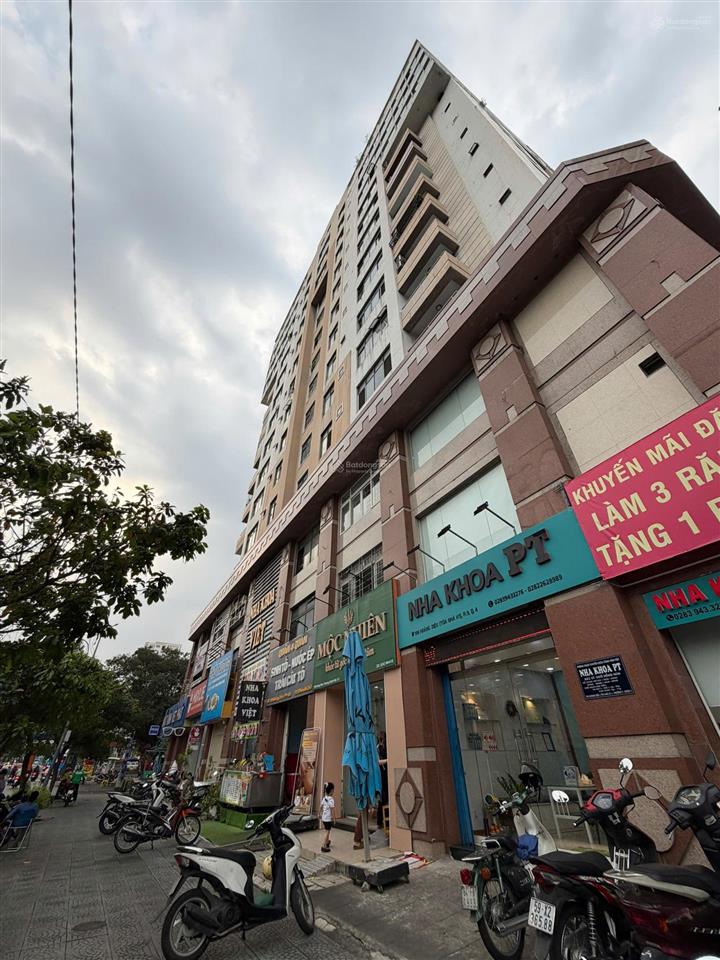 Hiếm! đi du học nên bán chung cư h1 kế bên đại học luật, sổ sẵn, đầy đủ nội thất, thiện chí bán