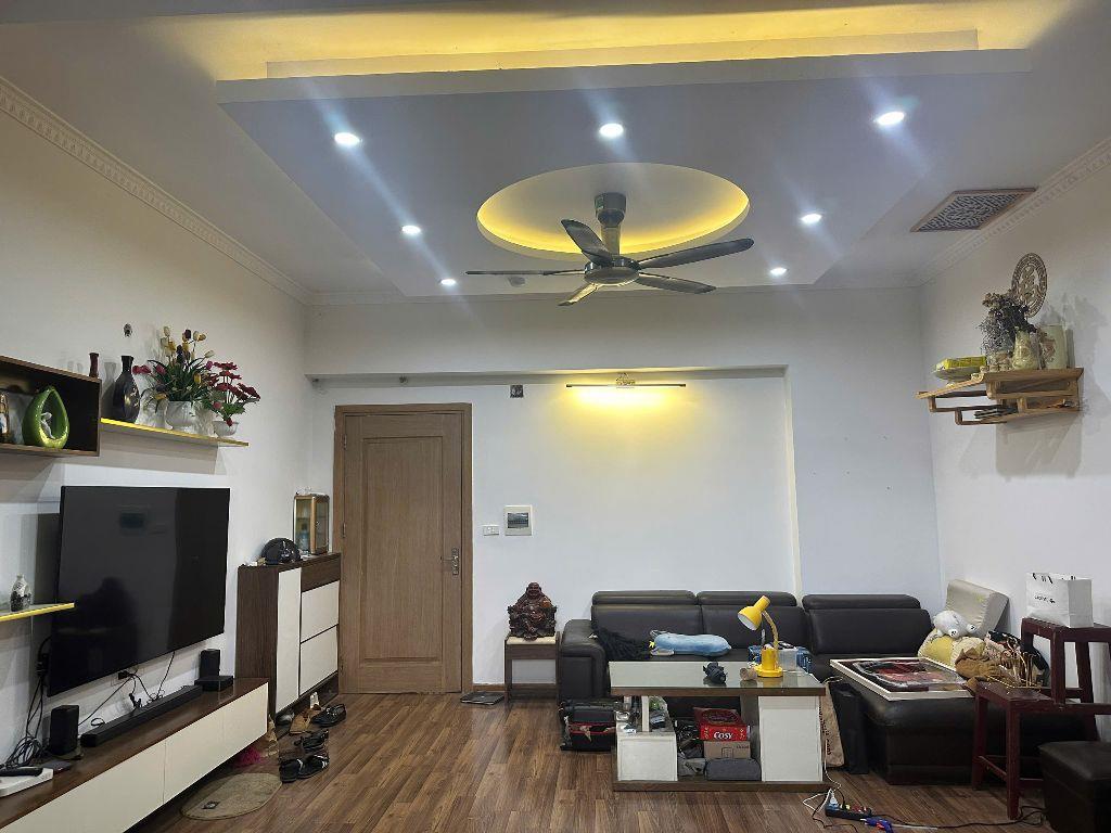 Cần bán căn hộ góc tầng 2, 76m2, 2Pn,2Vs tại Thanh Hà-Hà Đông– Giá chỉ 3,1 tỷ