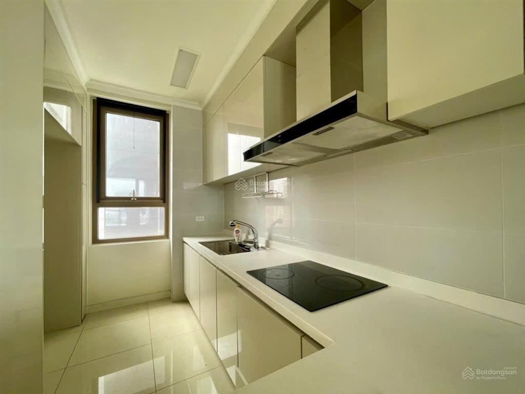 Bán căn góc chung cư k8 starlake tây hồ tây 113m2 tk 3pn full đồ tầng đẹp giá 21 tỷ tầng cao 2x đẹp