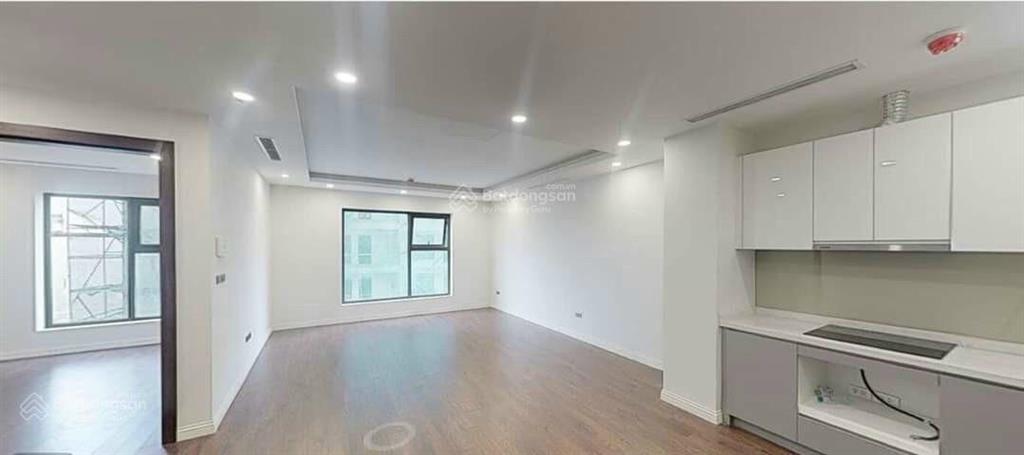Chính chủ gửi bán căn 2pn hdi tây hồ 68a võ chí công full đồ giá 8.x tỷ, sổ sẵn giao dịch