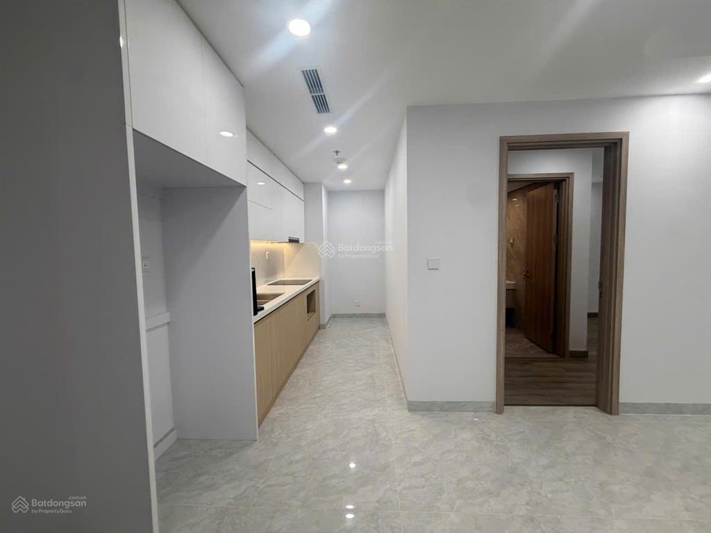Chính chủ gửi bán căn 3pn chung cư skyline westlake võ chí công 114m2 tầng đẹp, giá tốt