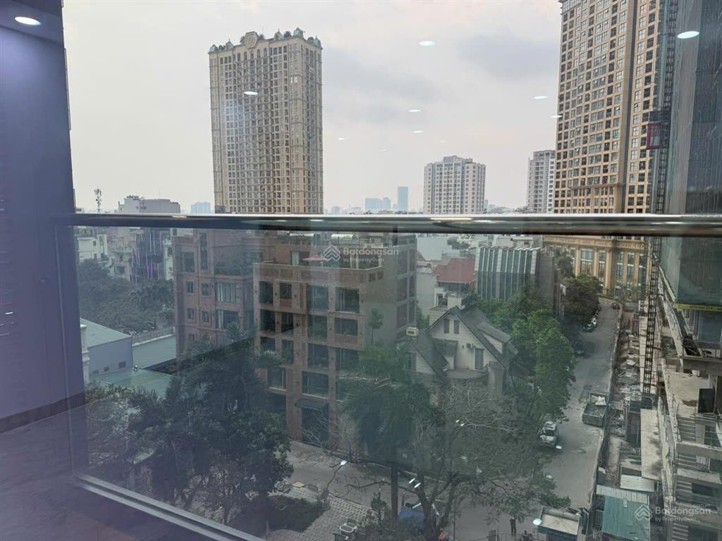 Chính chủ gửi bán căn 3pn chung cư skyline westlake võ chí công 114m2 tầng đẹp, giá tốt