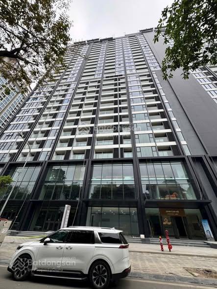 Chính chủ gửi bán căn 3pn chung cư skyline westlake võ chí công 114m2 tầng đẹp, giá tốt