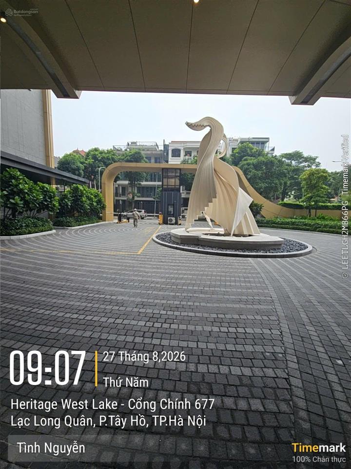 Chính chủ gửi bán căn 3pn 1 đa năng 145m2 heritage west lake 677 lạc long quân view mép hồ tây