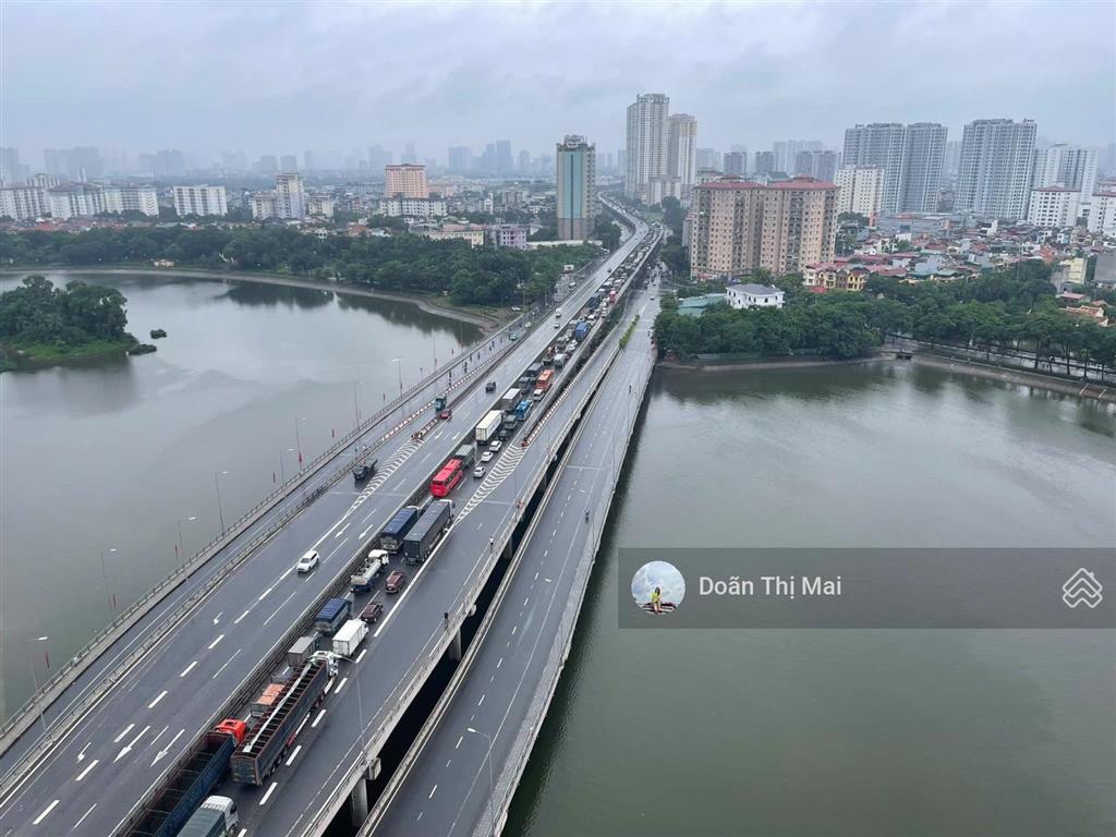 Bán gấp chcc vp6 hồ linh đàm, 62m2, 2pn, view hồ linh đàm