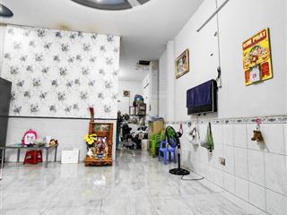 Nhiệt bán 60m nở hậu 5m 3tầng btct nhỉnh 5tỷ gần chợ 26/3 aeon tp hẻm 7m thông kinh doanh