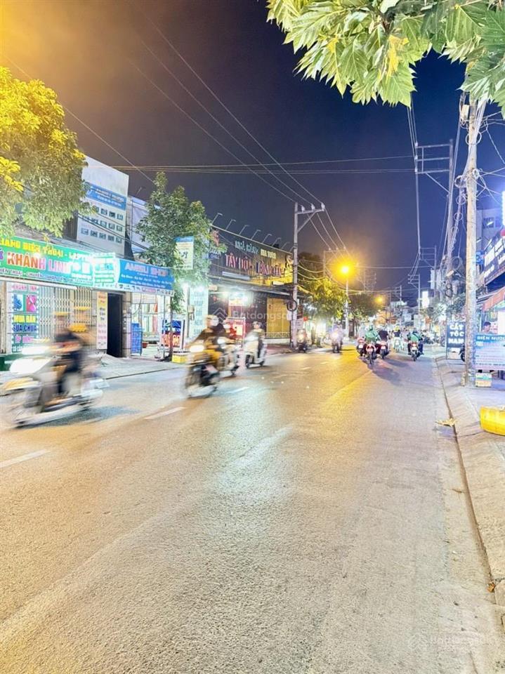 Nhà mặt tiền kinh doanh mã lò tỉnh lộ 10, dt 72m (4,5mx17m) 3 tầng có vỉa hè chỉ 5.959 tỷ