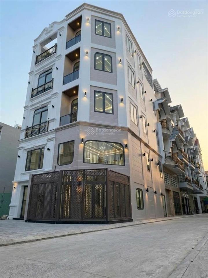 Siêu phẩm căn góc 5tầng nhỉnh 7tỷ oto trước nhà gần aeon tân phú giá trị bđs đang tăng cao