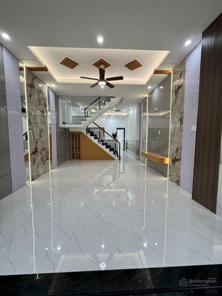 Diện tích rộng 75m2 chỉ 5.1 tỷ nhà 2tầng mới đẹp ở ngay hẻm ôtô 5m thông 3pn(có trệt) sổ hồng riêng