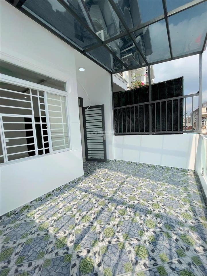 Diện tích rộng 75m2 chỉ 5.1 tỷ nhà 2tầng mới đẹp ở ngay hẻm ôtô 5m thông 3pn(có trệt) sổ hồng riêng