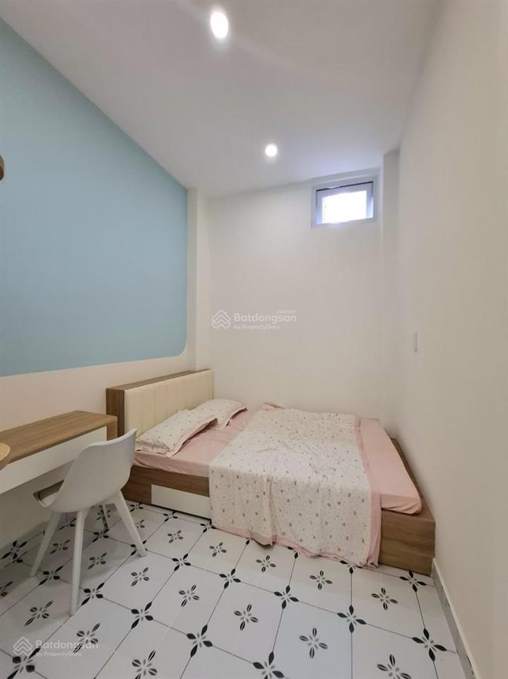 Siêu hiếm sát quận 10 hẻm 5m ô tô đỗ cửa 43m2  2tầng mới đẹp sổ nở hậu chỉ 4.579 tỷ