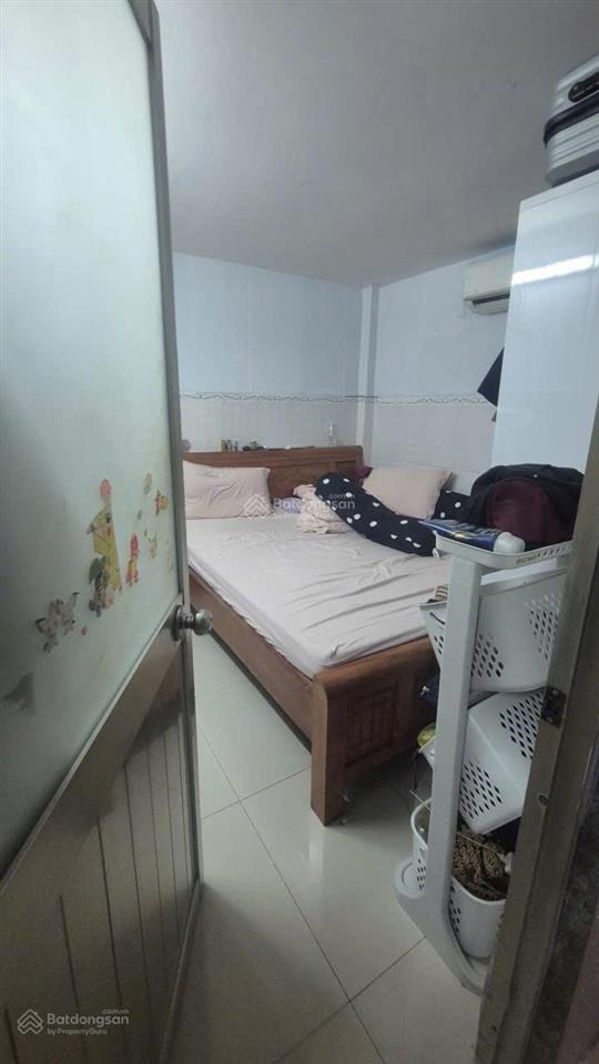 Siêu phẩm giá chỉ 4.65 tỷ ngang chuẩn 4m  hẻm 5m sạch sẽ  sát vách trường học, chợ