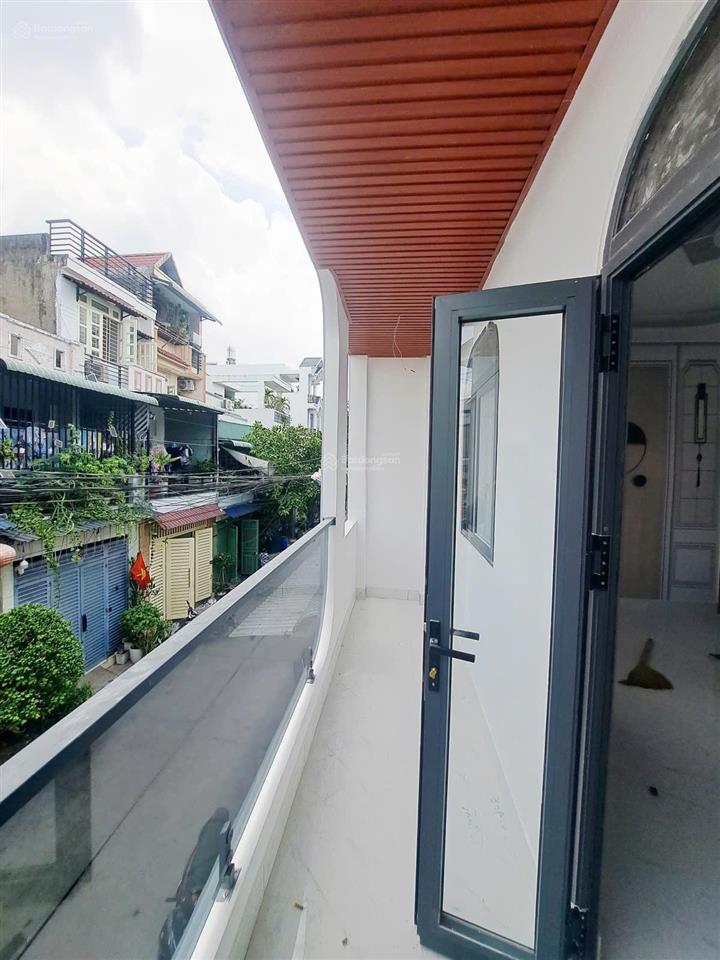 Nhà mới ưu đãi chỉ 3.678 tỷ 2 tầng đường số 9 giáp tân phú ngang gần 5,8m