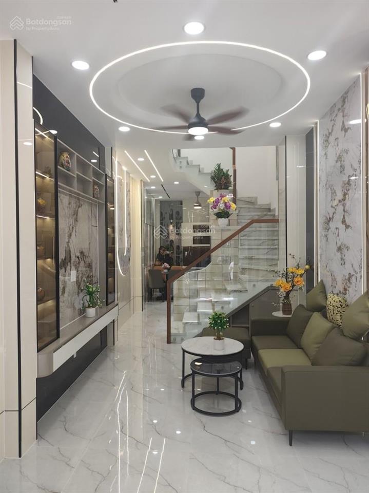 Nhỉnh 5 tỷ nhà mới 3 tầng nguyễn sỹ sách tân bình nở hậu tài lộc mặt tiền 3 căn giáp sân bay