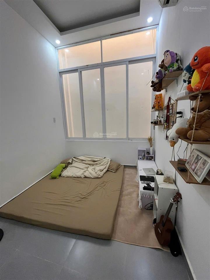 Nhà ngay chợ phạm văn hai tân bình 38m2  hẻm thông  nở hậu  giá chỉ 4.5 tỷ