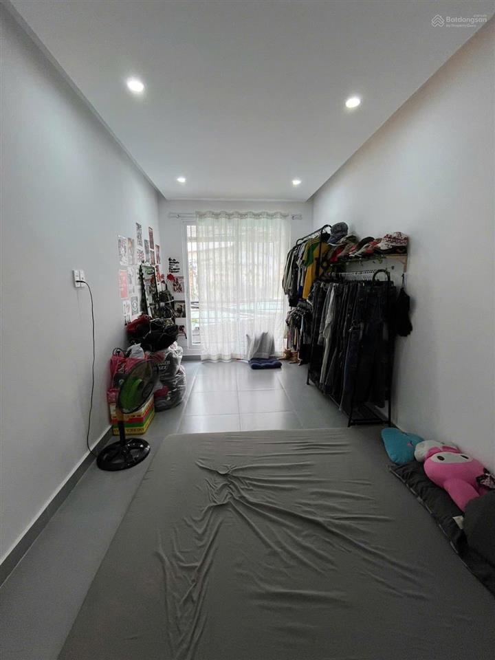 Nhà ngay chợ phạm văn hai tân bình 38m2  hẻm thông  nở hậu  giá chỉ 4.5 tỷ