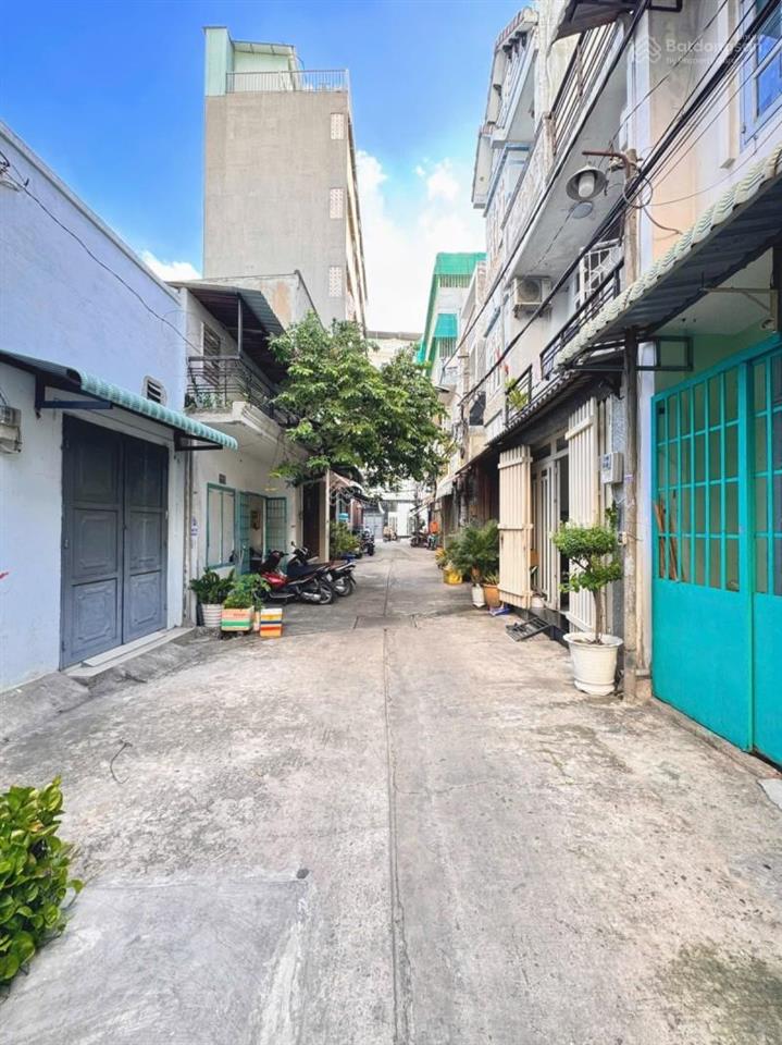 Nhanh mới kịp sổ đẹp giá tốt 3,939tỷ dt 36m²(4 x 9) 2 tầng hẻm 6m giáp tân phú