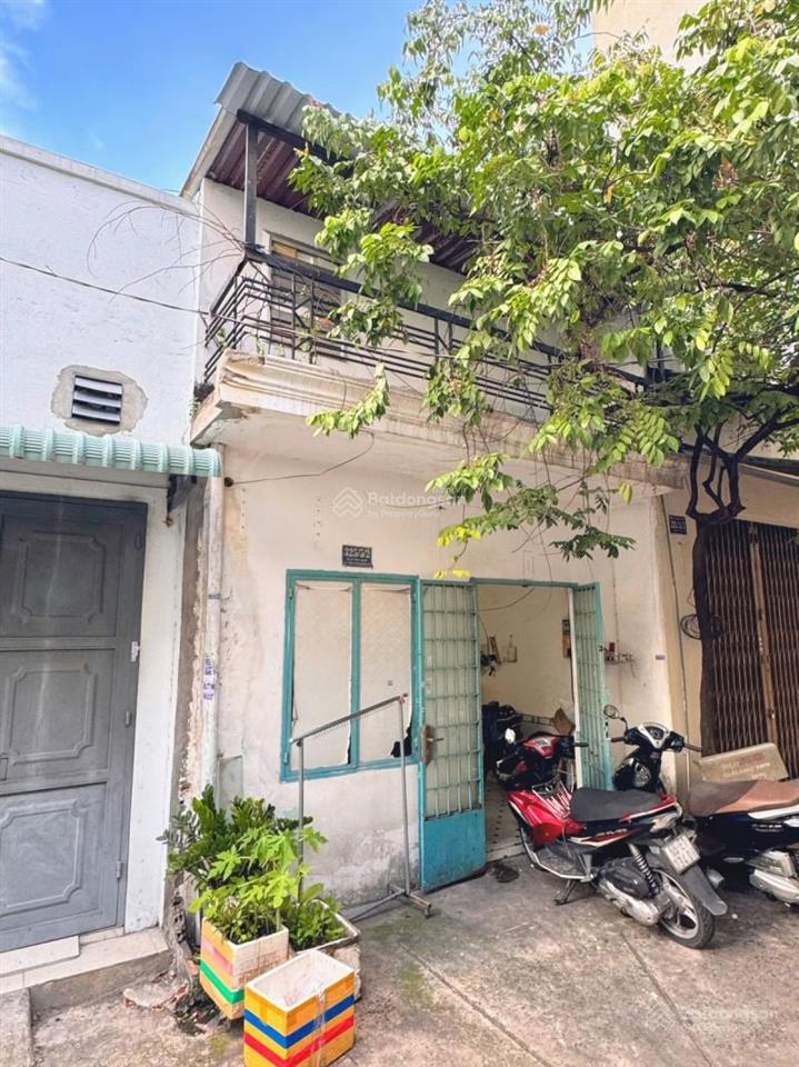 Nhanh mới kịp sổ đẹp giá tốt 3,939tỷ dt 36m²(4 x 9) 2 tầng hẻm 6m giáp tân phú