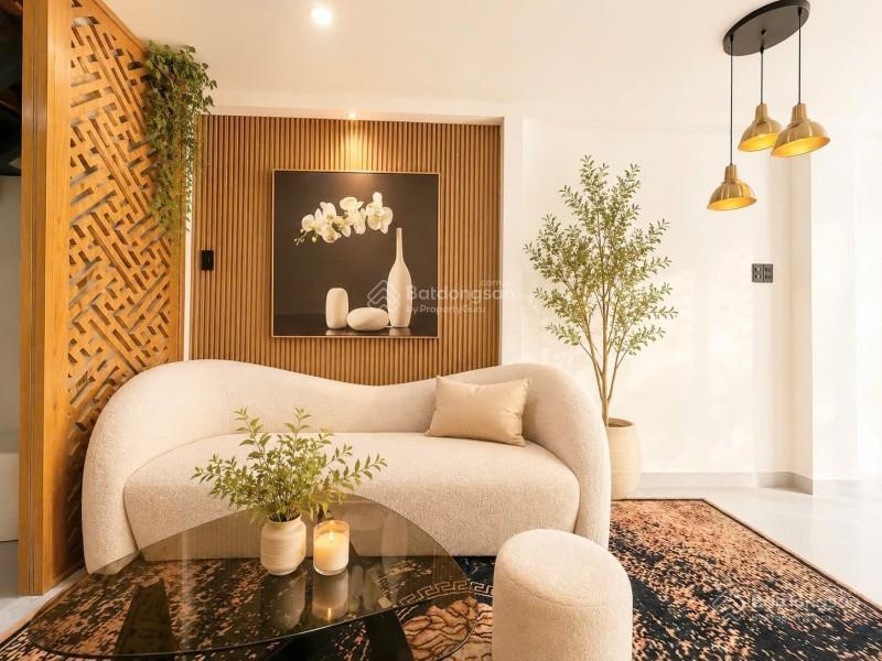 Siêu phẩm tân bình giáp q3, q10 nhỉnh 5 tỷ 3 tầng 3pn gần sân bay tsn trung tâm q1