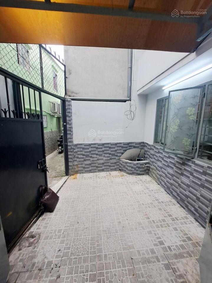 Chốt nhanh tân phú dt to 54m2(8.4 x 6.6)  chỉ 4,479 tỷ 2tầng kiên cố 3pn sát hẻm ôtô