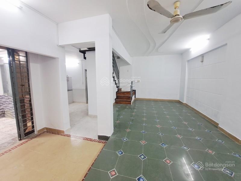 Chốt nhanh tân phú dt to 54m2(8.4 x 6.6)  chỉ 4,479 tỷ 2tầng kiên cố 3pn sát hẻm ôtô